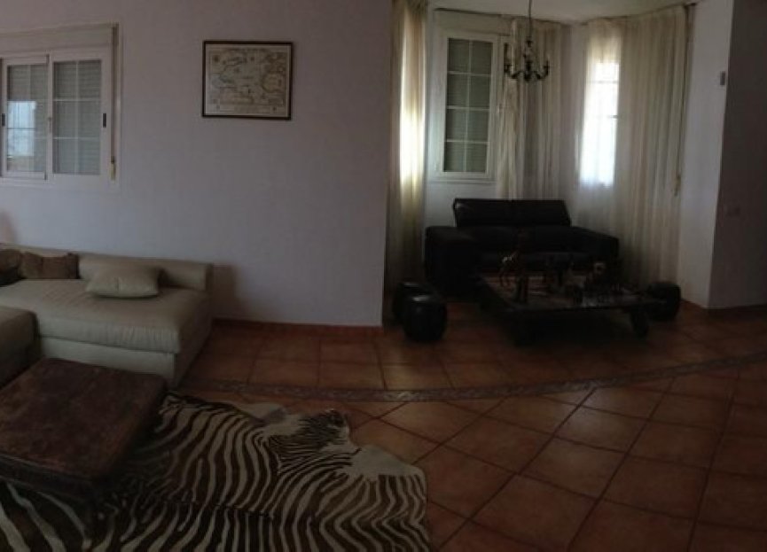 Reventa - House - Detached Villa - Estepona - New Golden Mile