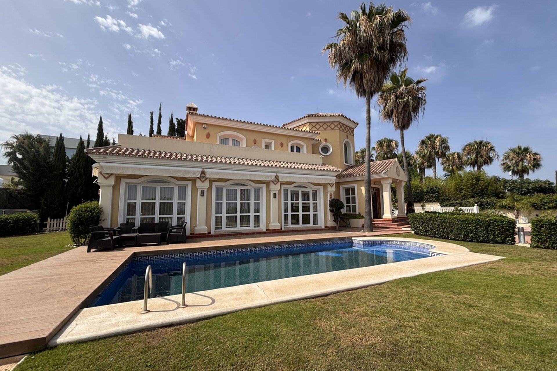 Reventa - House - Detached Villa - Estepona - Selwo