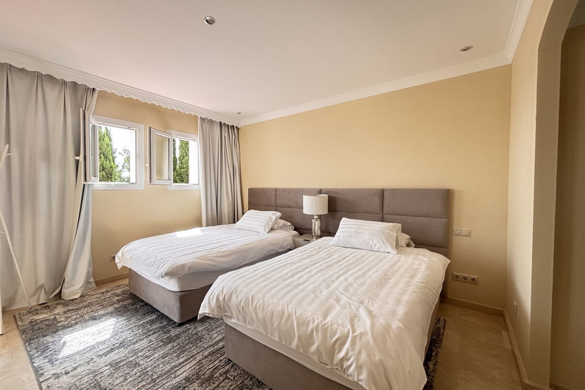 Reventa - House - Detached Villa - Estepona - Selwo