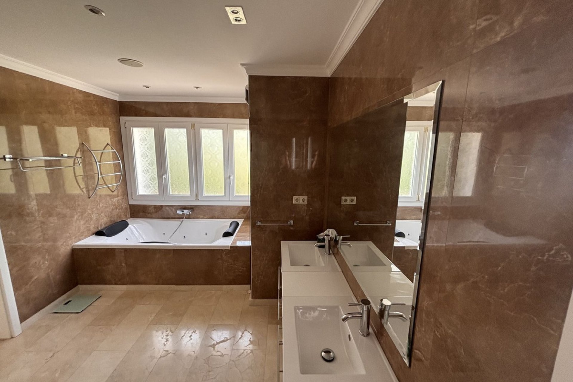 Reventa - House - Detached Villa - Estepona - Selwo