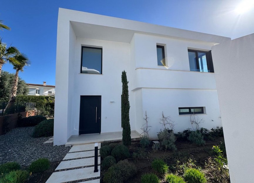 Reventa - House - Detached Villa - Fuengirola - Fuengirola Centro