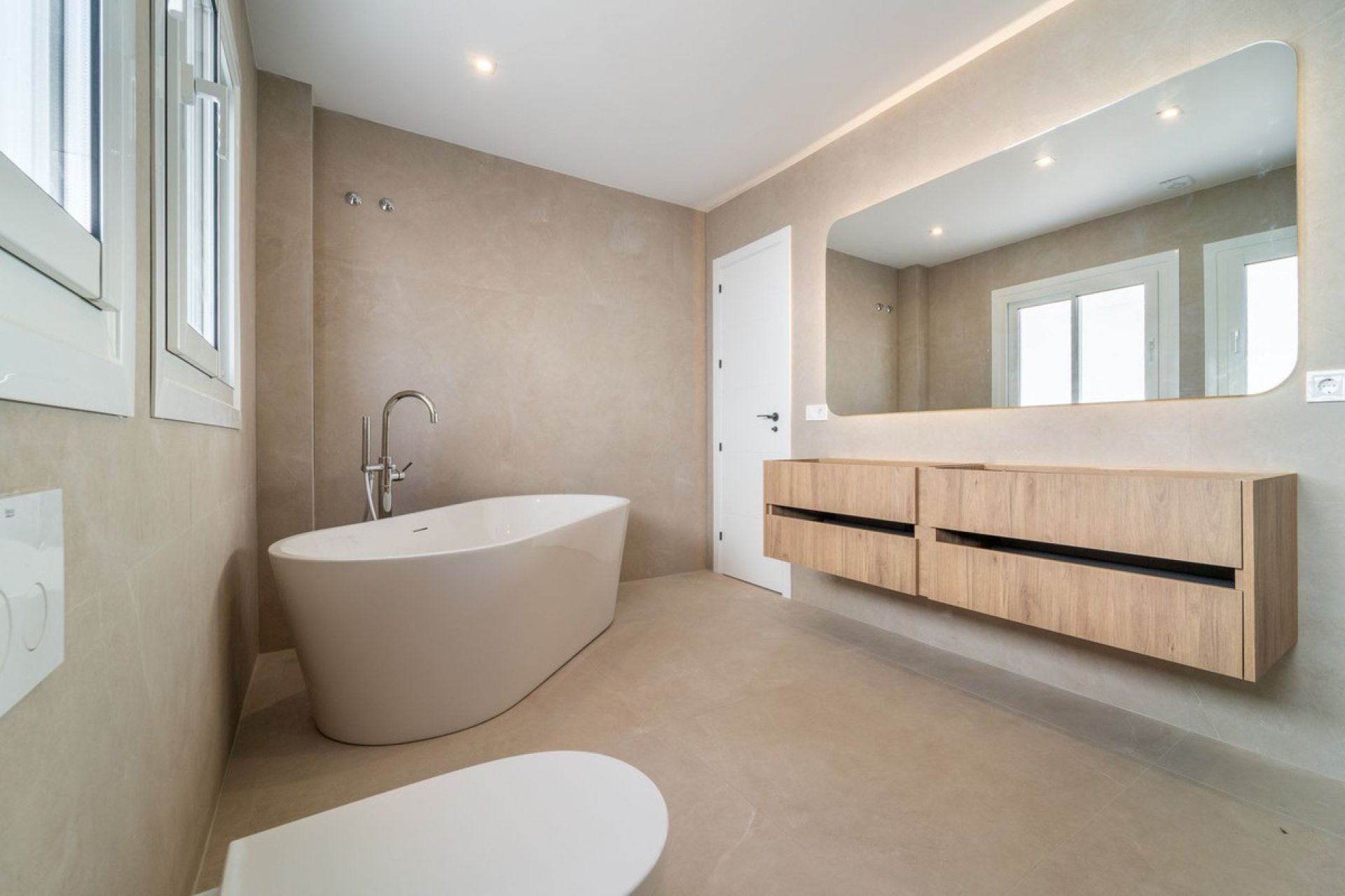 Reventa - House - Detached Villa - Fuengirola - Torreblanca