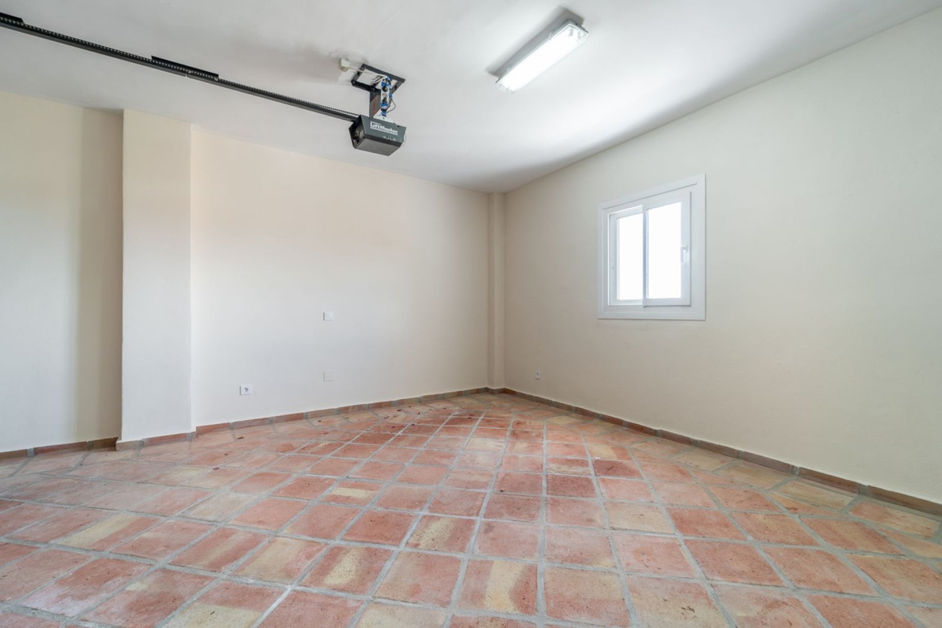 Reventa - House - Detached Villa - Fuengirola - Torreblanca