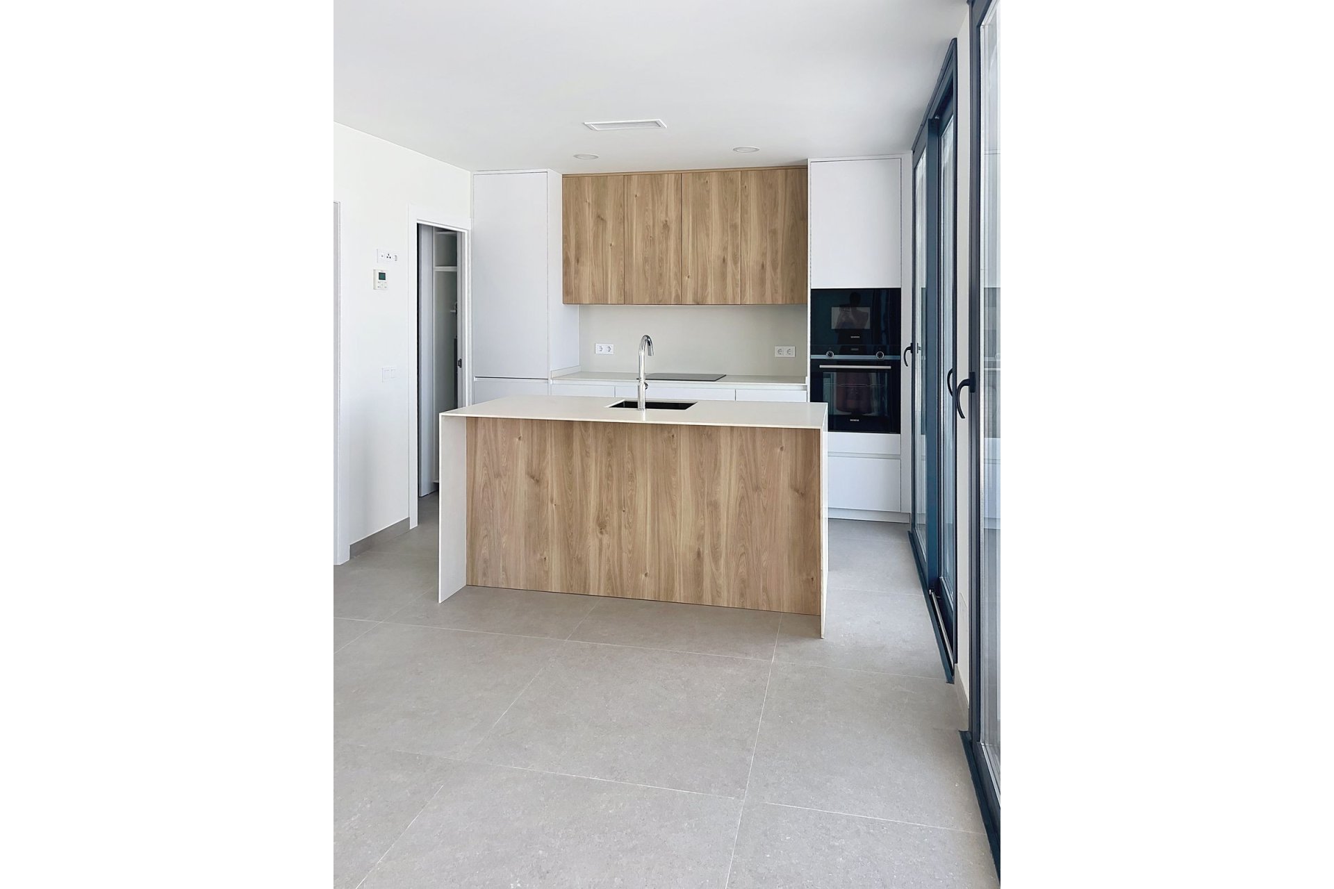 Reventa - House - Detached Villa - Manilva - Manilva Centro