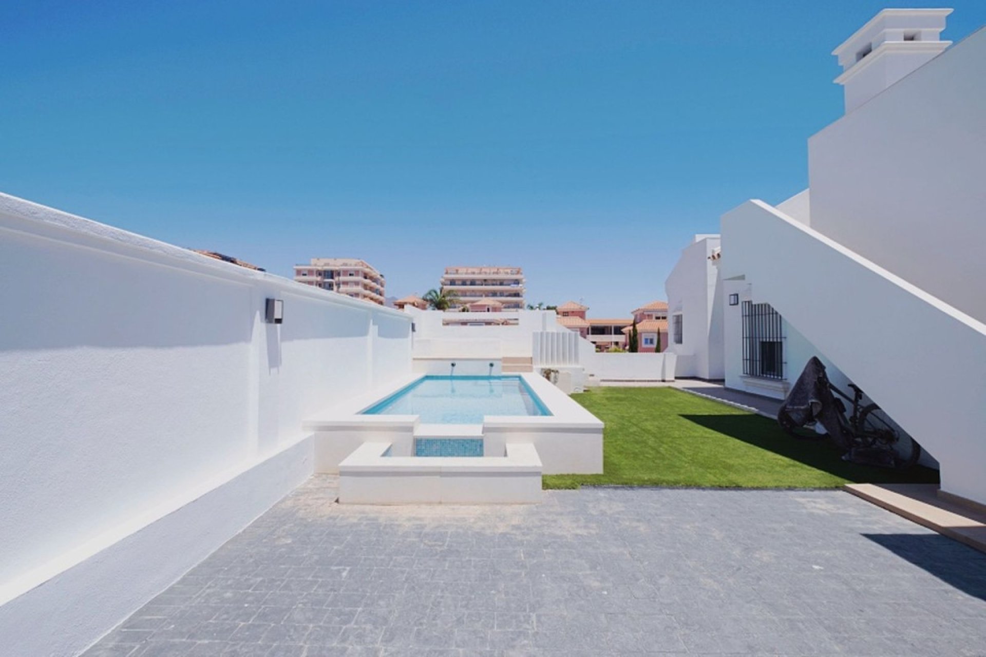 Reventa - House - Detached Villa - Manilva - Manilva Centro