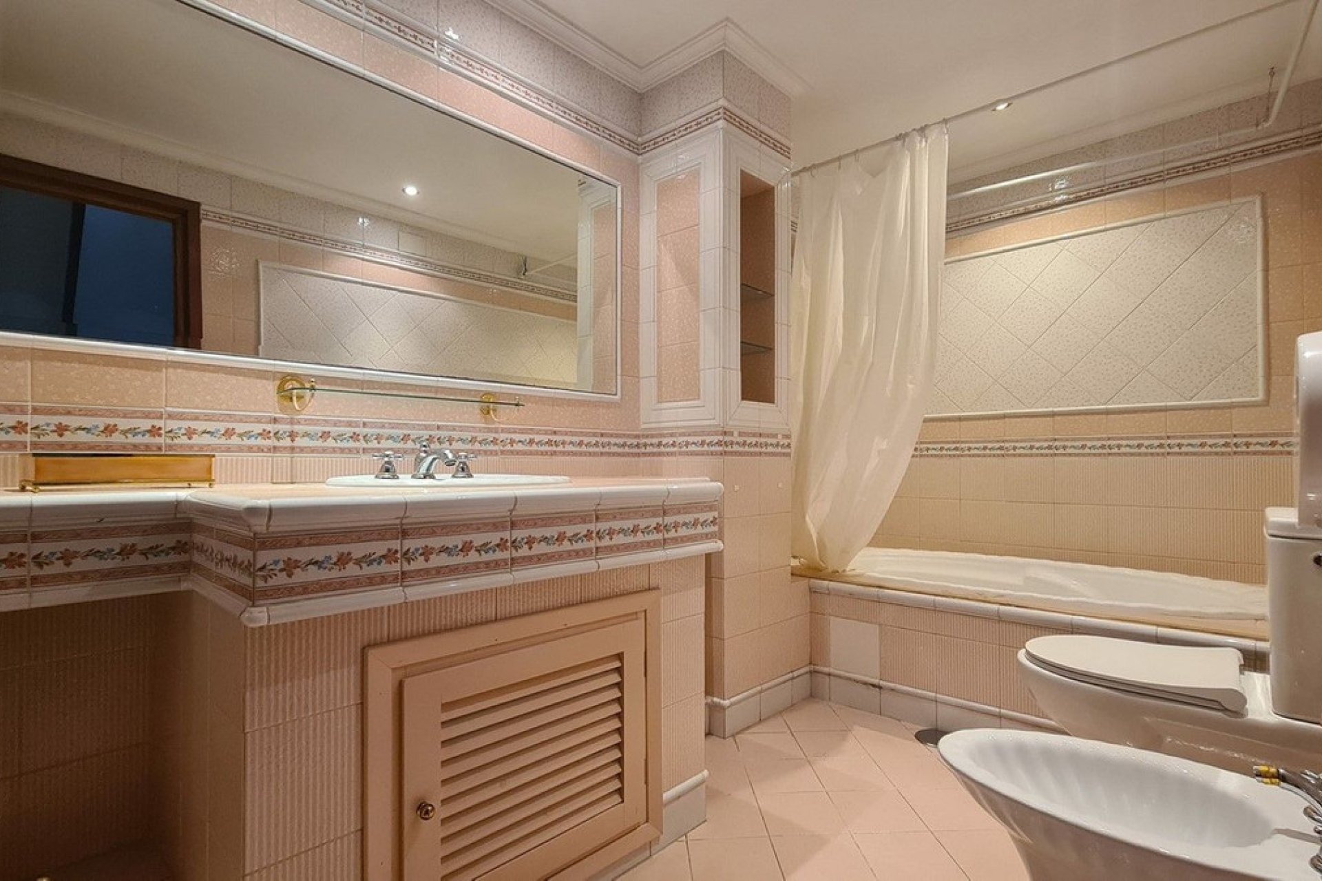 Reventa - House - Detached Villa - Marbella - Cabopino