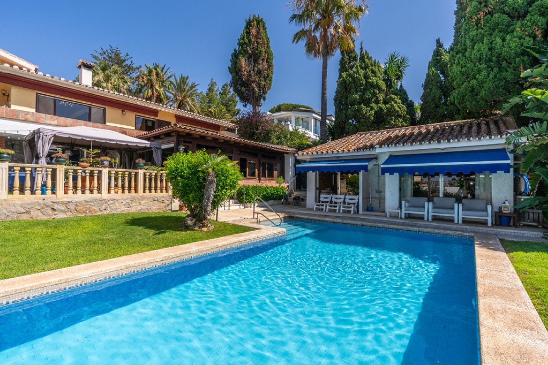 Reventa - House - Detached Villa - Marbella - Carib Playa