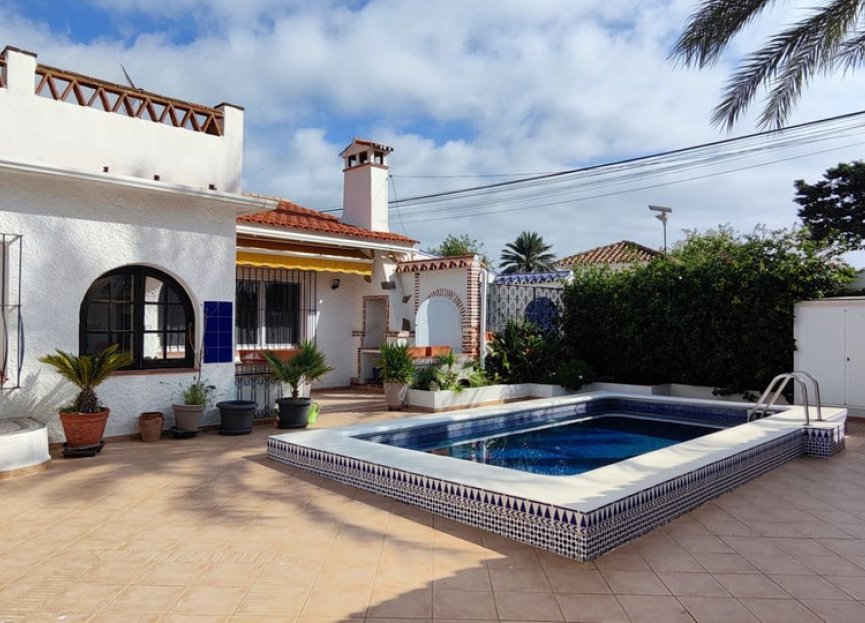 Reventa - House - Detached Villa - Marbella - Costabella