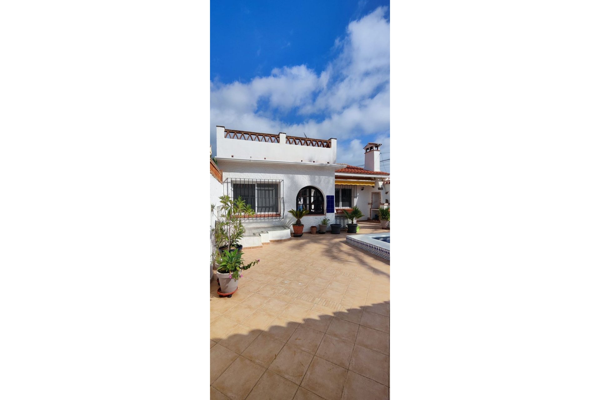 Reventa - House - Detached Villa - Marbella - Costabella