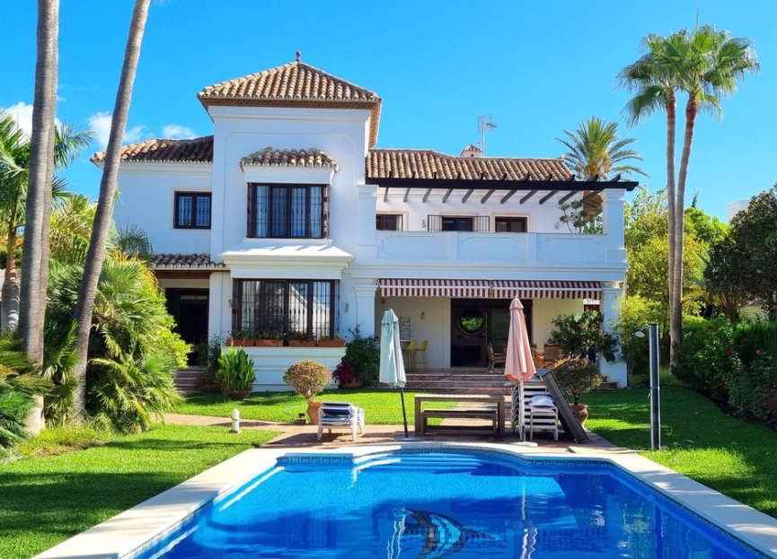 Reventa - House - Detached Villa - Marbella - El Rosario