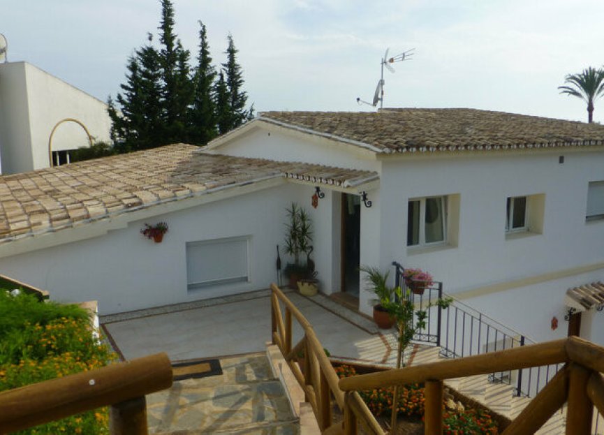 Reventa - House - Detached Villa - Marbella - El Rosario