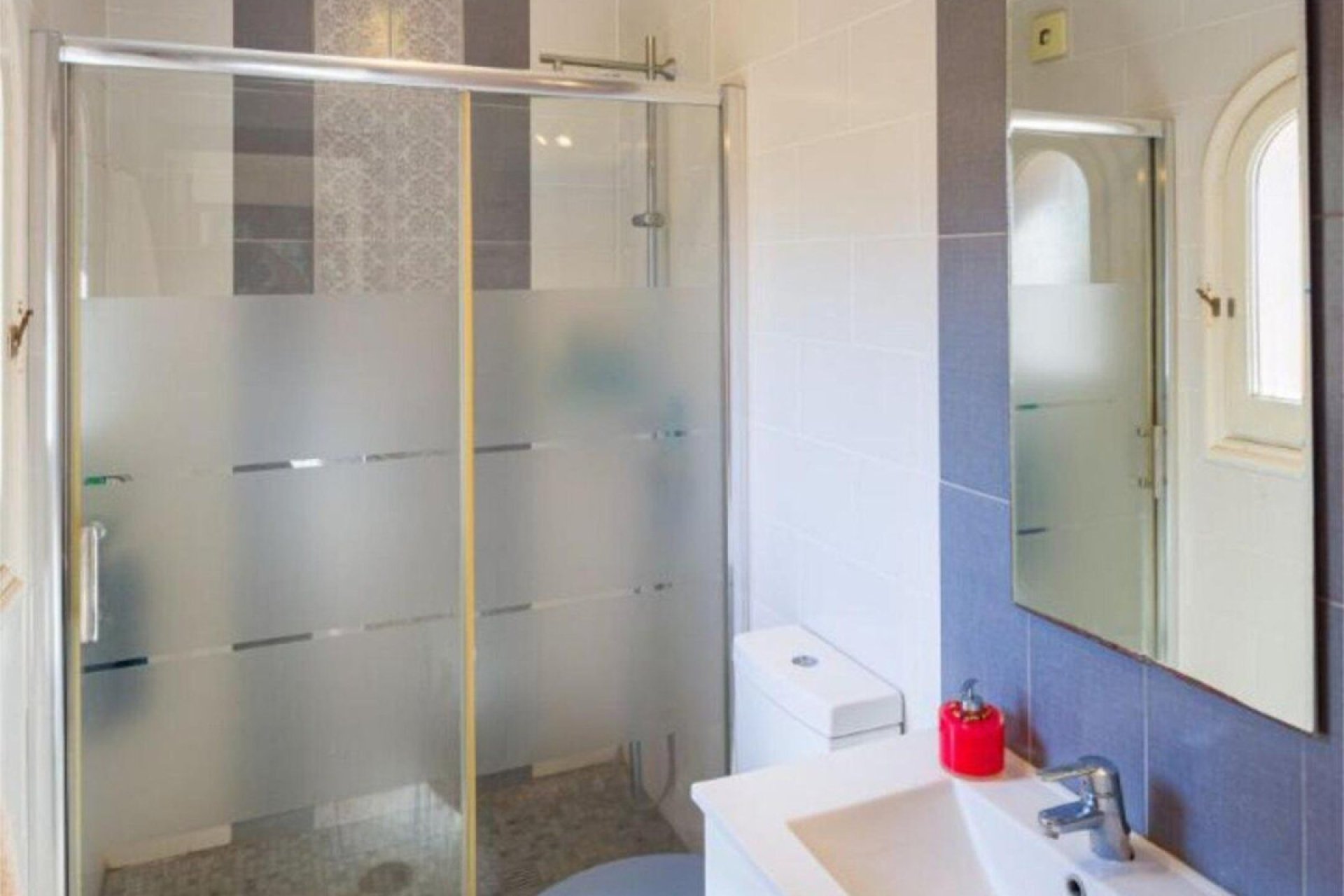 Reventa - House - Detached Villa - Marbella - El Rosario