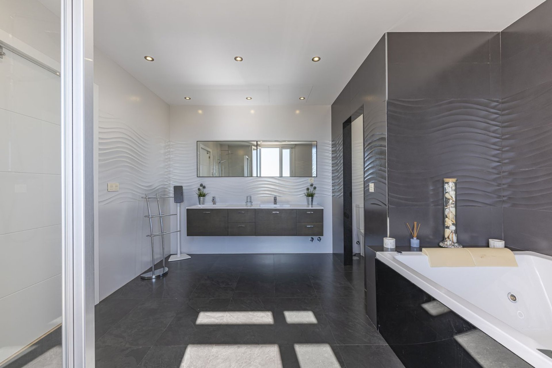 Reventa - House - Detached Villa - Marbella - El Rosario