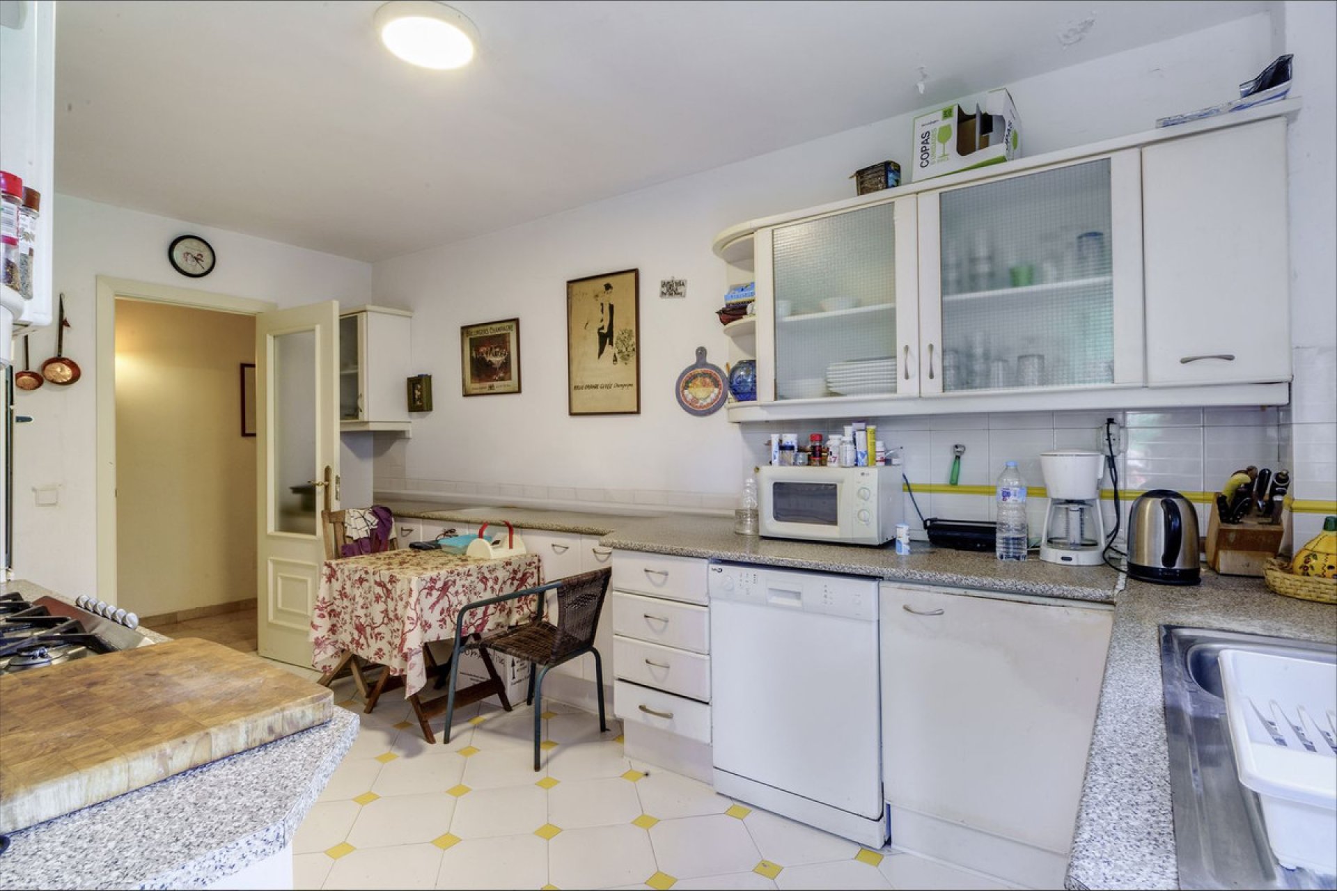 Reventa - House - Detached Villa - Marbella - El Rosario