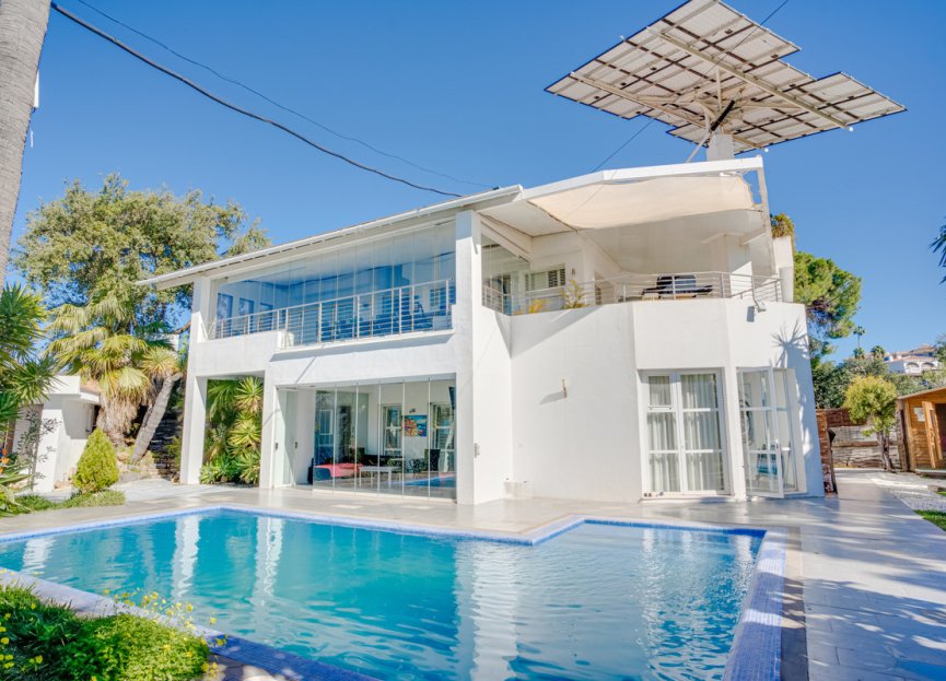 Reventa - House - Detached Villa - Marbella - Elviria