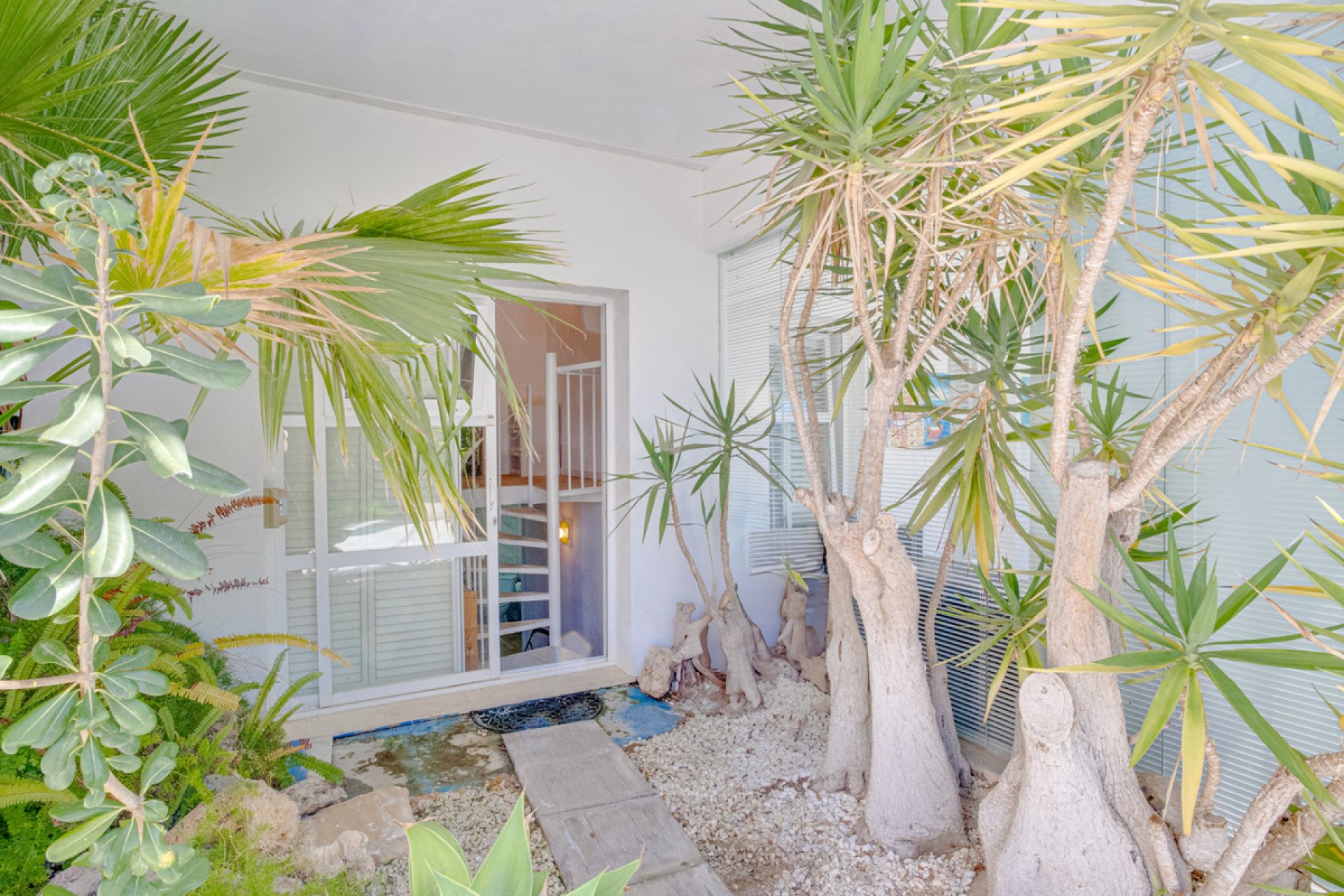 Reventa - House - Detached Villa - Marbella - Elviria