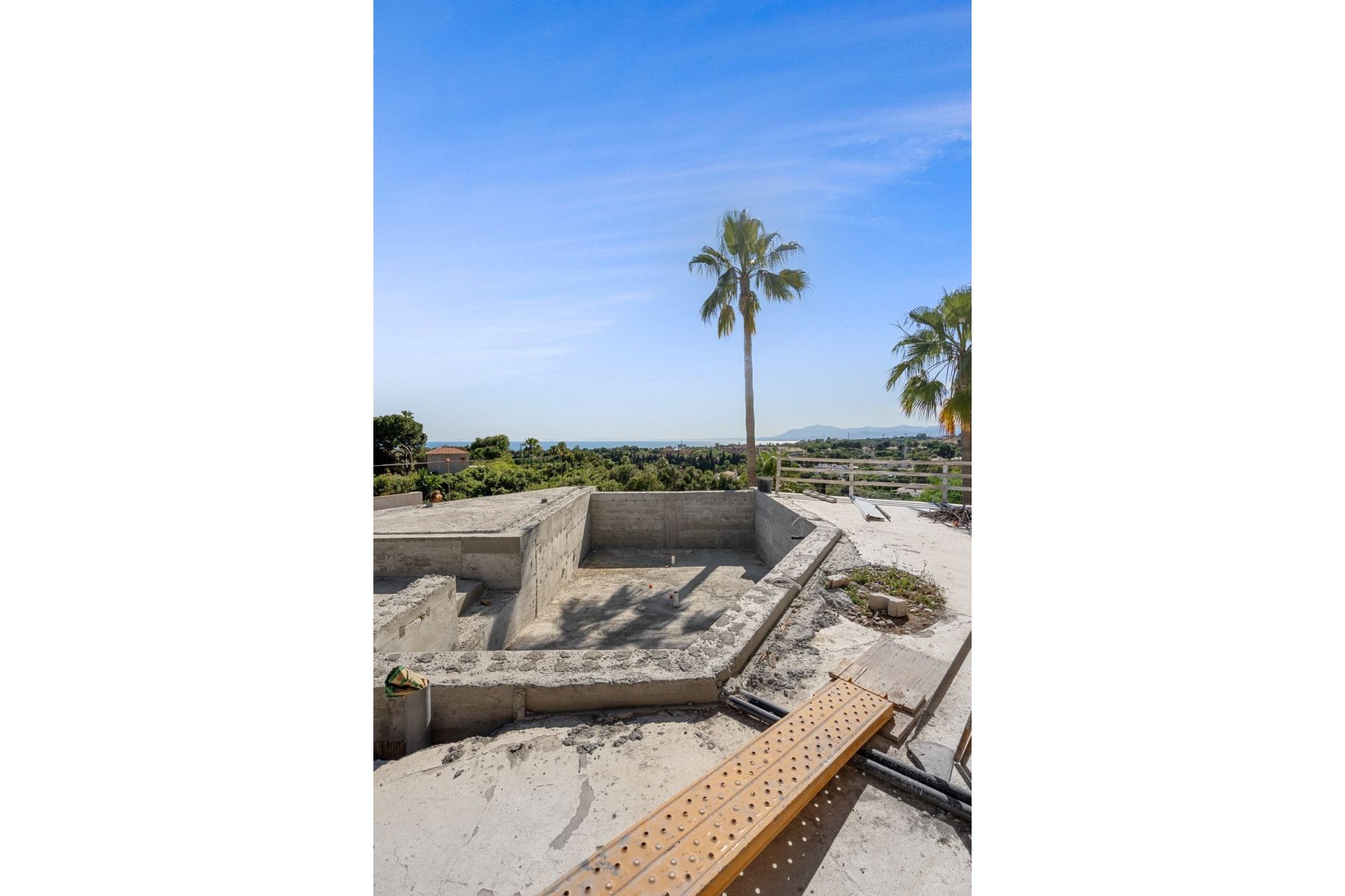 Reventa - House - Detached Villa - Marbella - Elviria