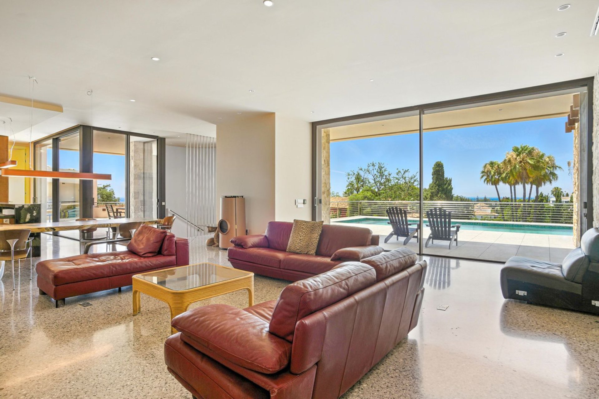 Reventa - House - Detached Villa - Marbella - Elviria