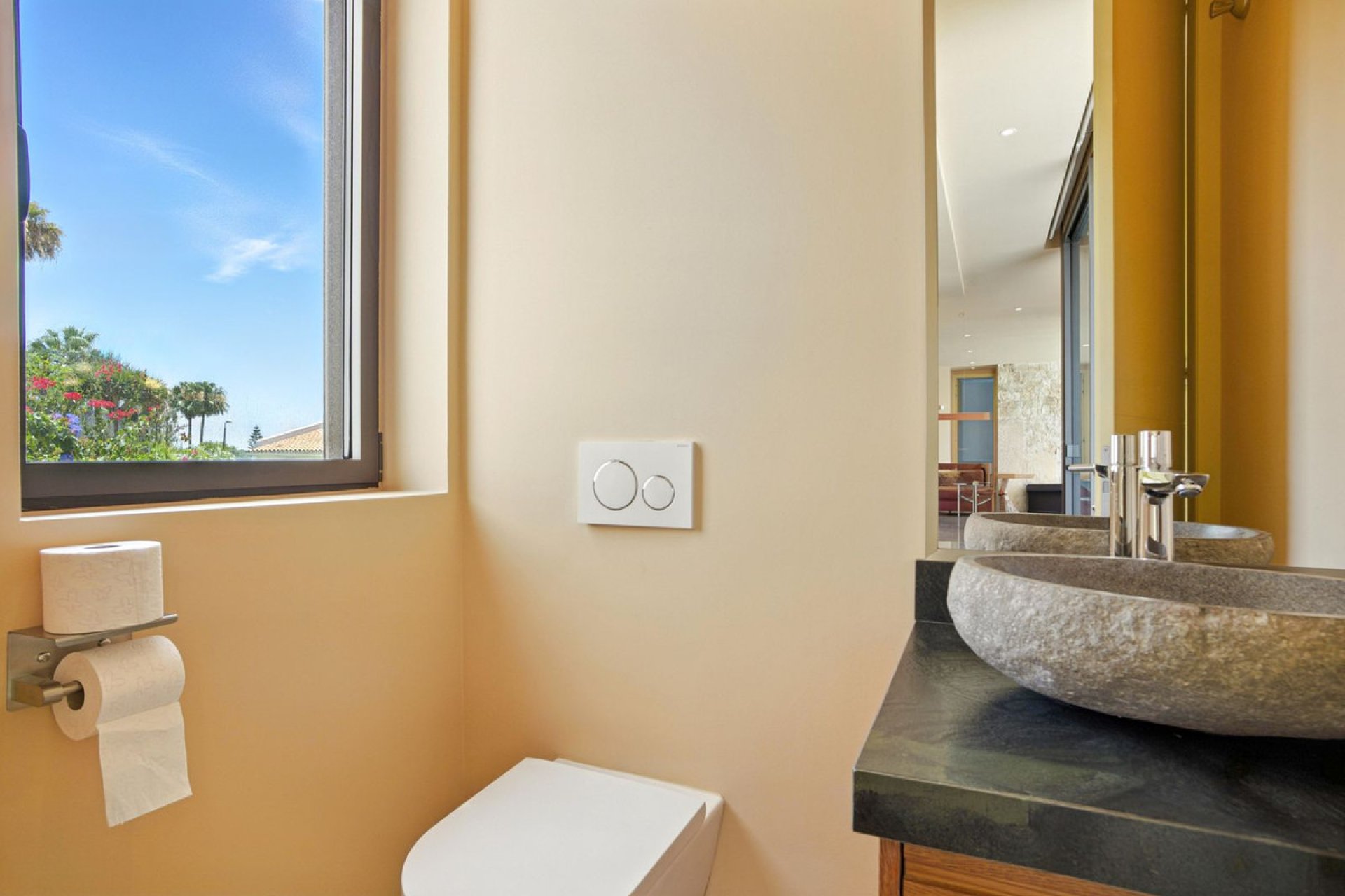 Reventa - House - Detached Villa - Marbella - Elviria