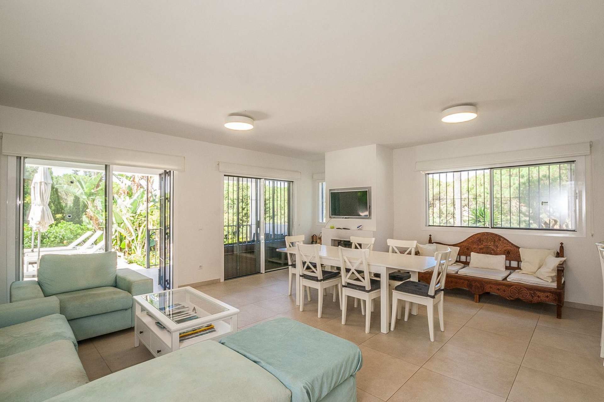 Reventa - House - Detached Villa - Marbella - Elviria