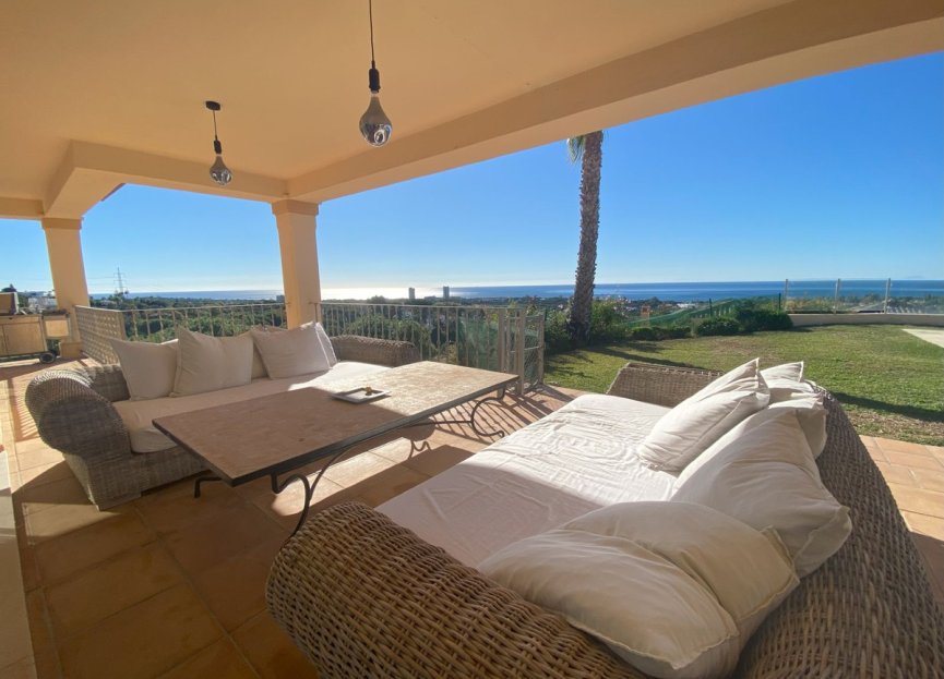 Reventa - House - Detached Villa - Marbella - Elviria