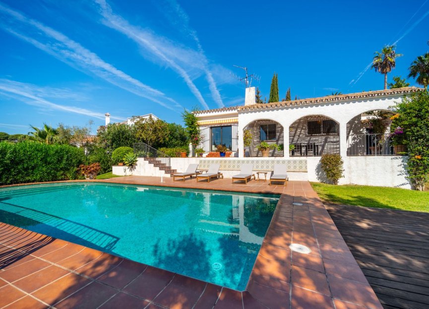 Reventa - House - Detached Villa - Marbella - Elviria