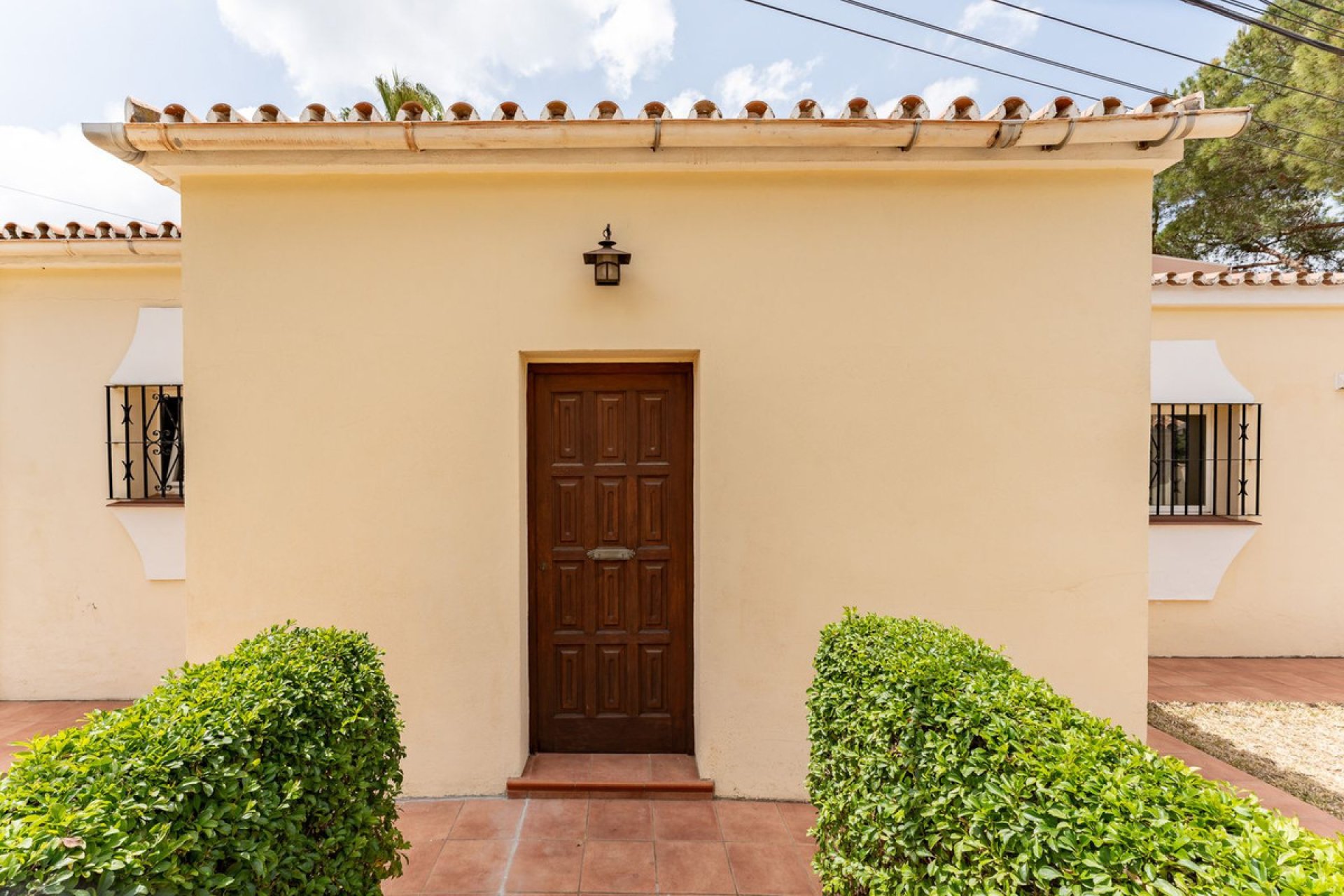 Reventa - House - Detached Villa - Marbella - Elviria