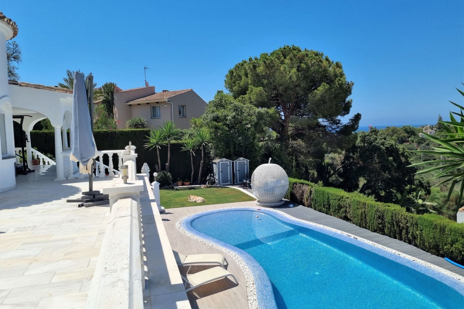 Reventa - House - Detached Villa - Marbella - Elviria