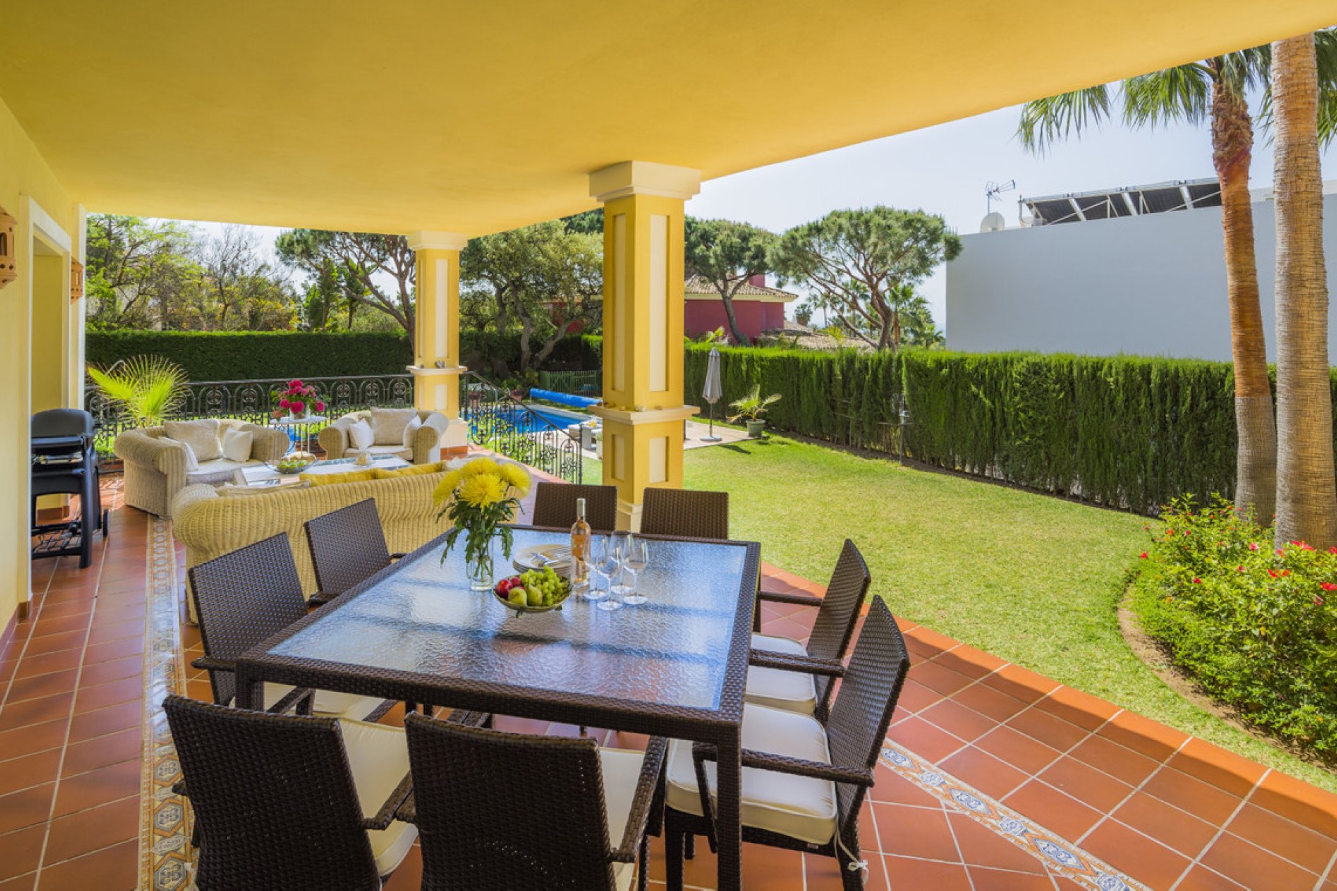 Reventa - House - Detached Villa - Marbella - Elviria