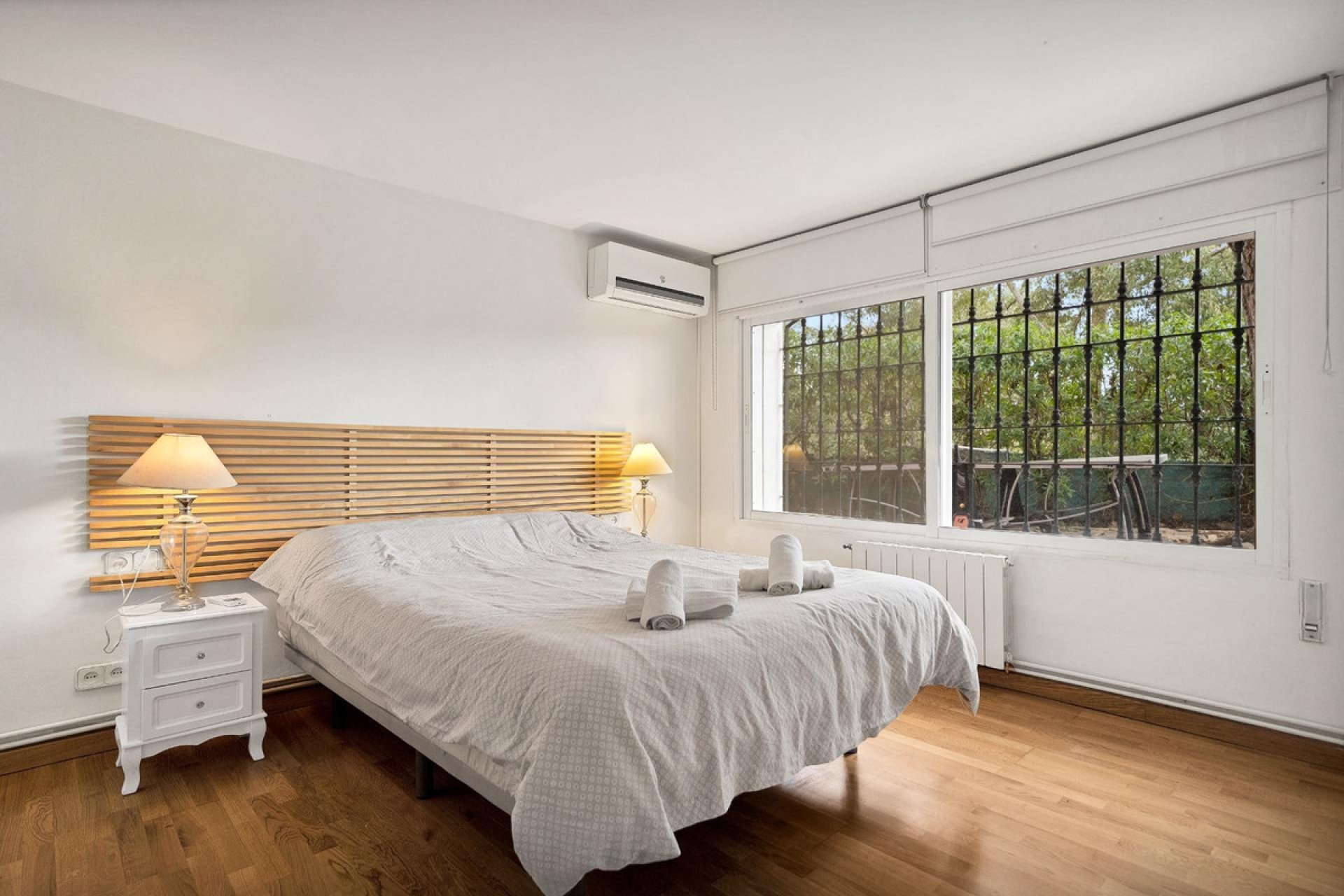 Reventa - House - Detached Villa - Marbella - Elviria