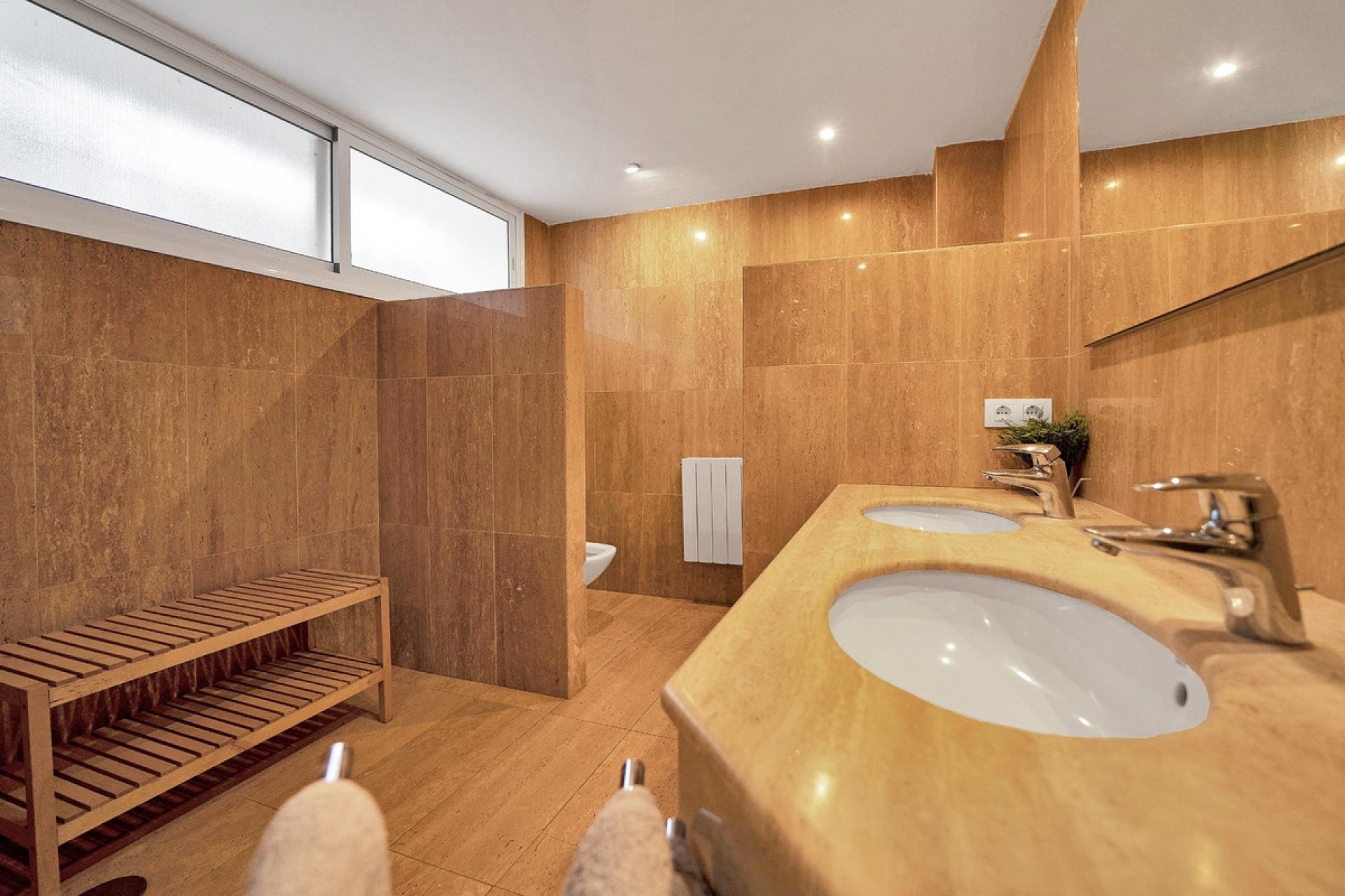 Reventa - House - Detached Villa - Marbella - Elviria