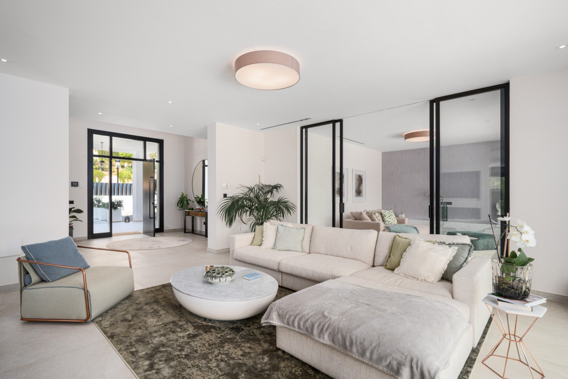 Reventa - House - Detached Villa - Marbella - Elviria