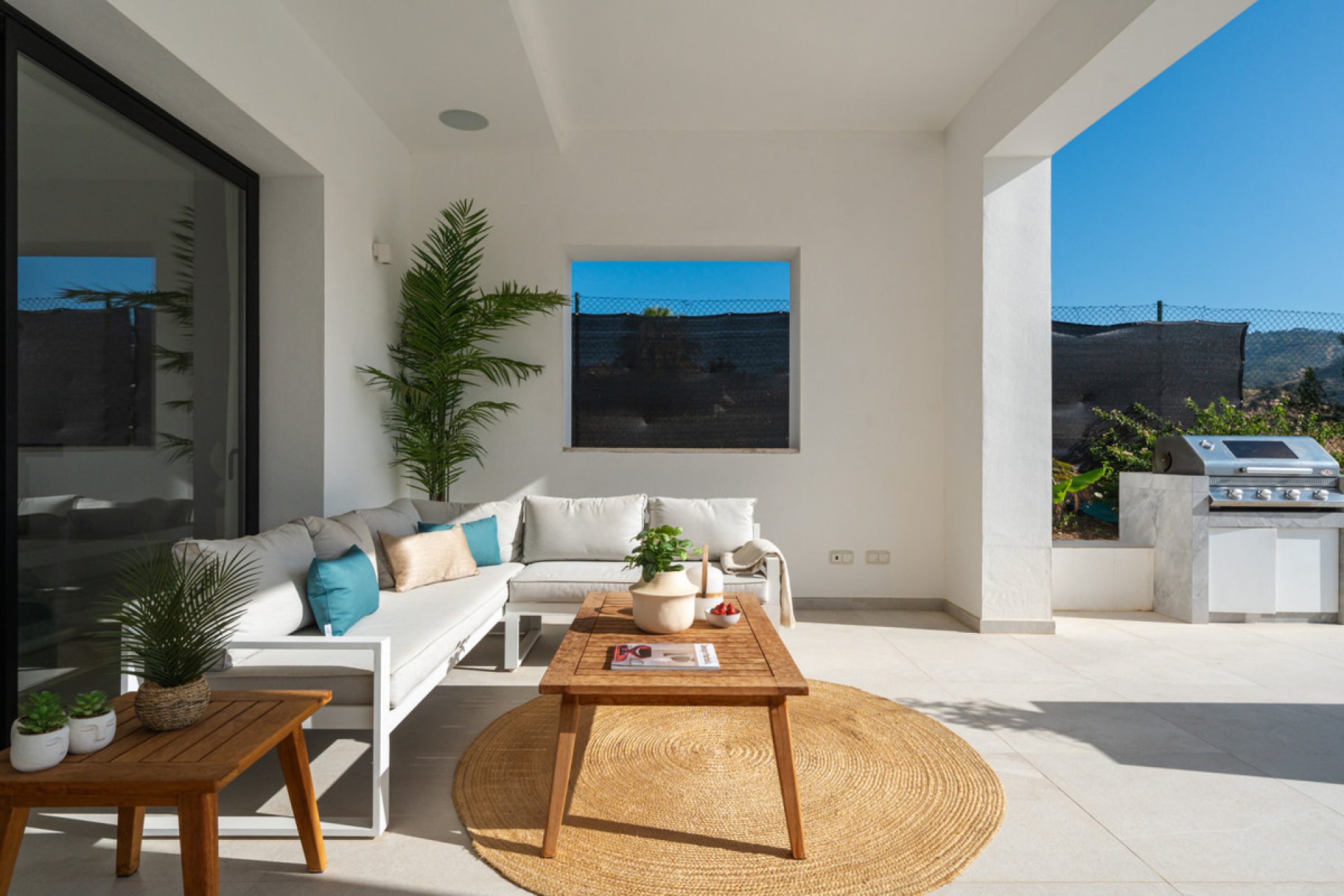 Reventa - House - Detached Villa - Marbella - Elviria