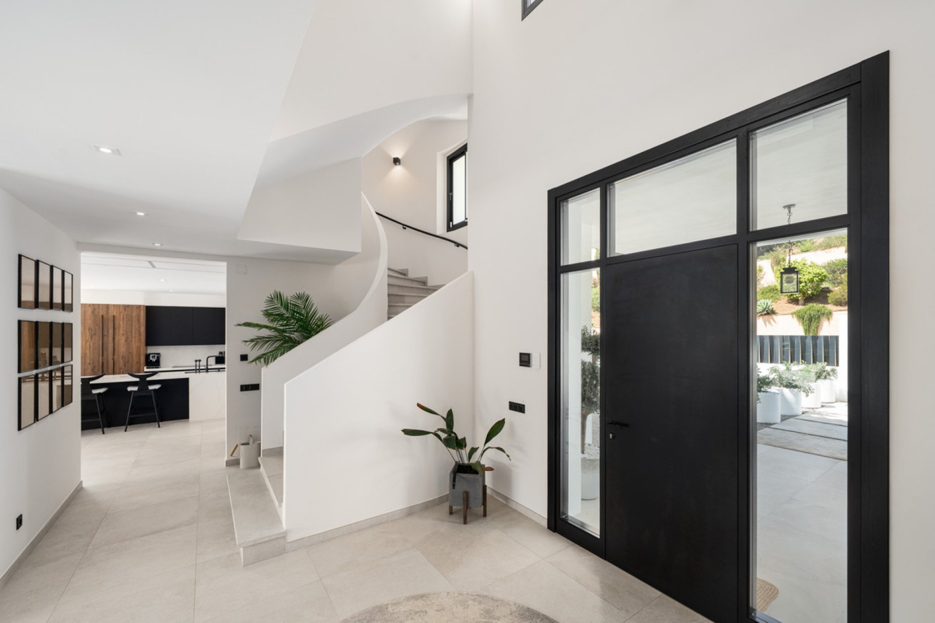 Reventa - House - Detached Villa - Marbella - Elviria