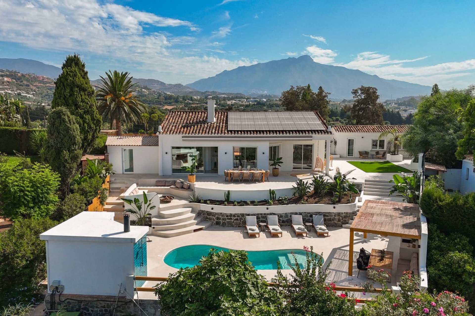 Reventa - House - Detached Villa - Marbella - Guadalmina Alta