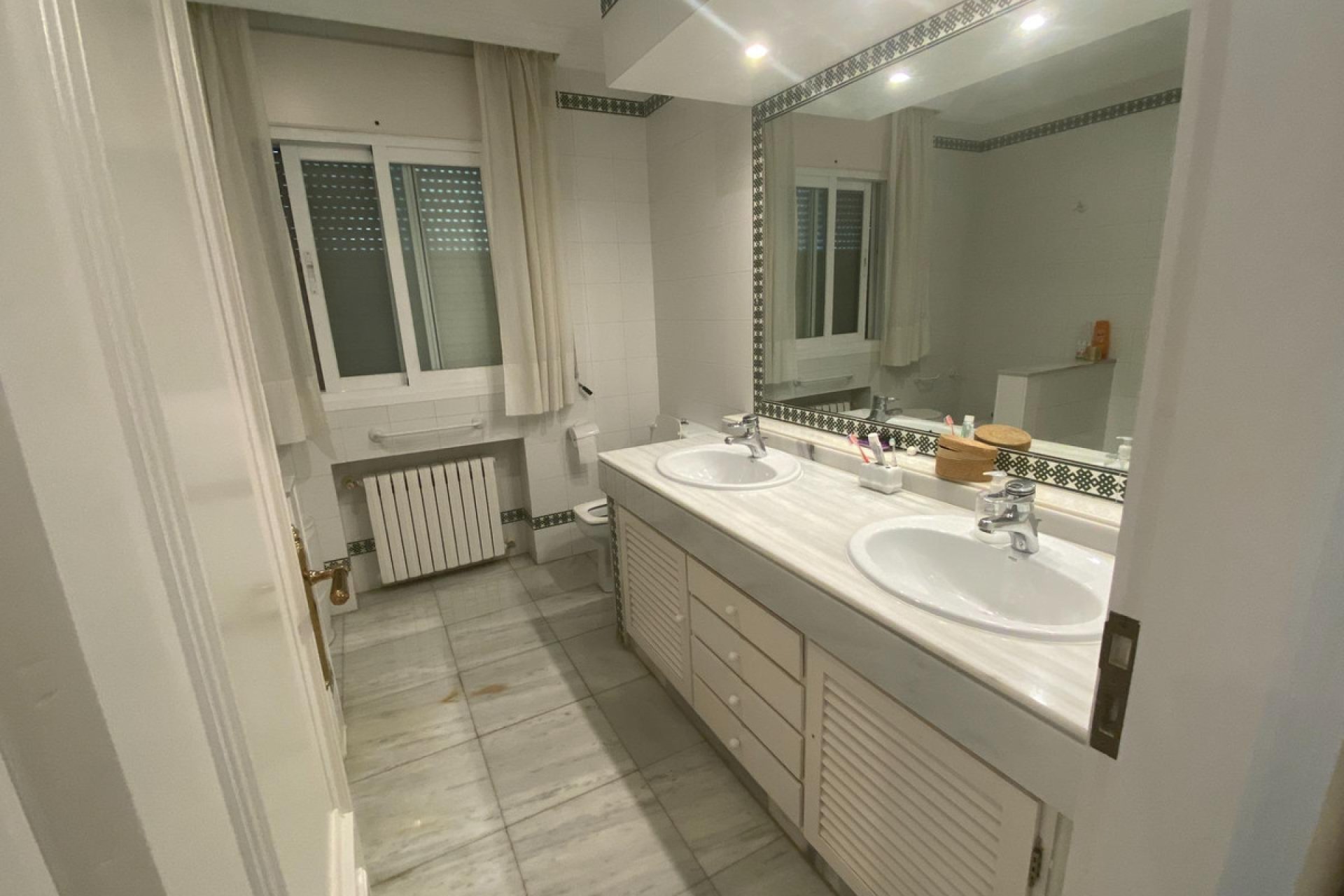 Reventa - House - Detached Villa - Marbella - Guadalmina Baja