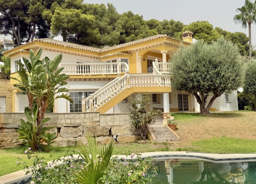 Reventa - House - Detached Villa - Marbella - Hacienda Las Chapas