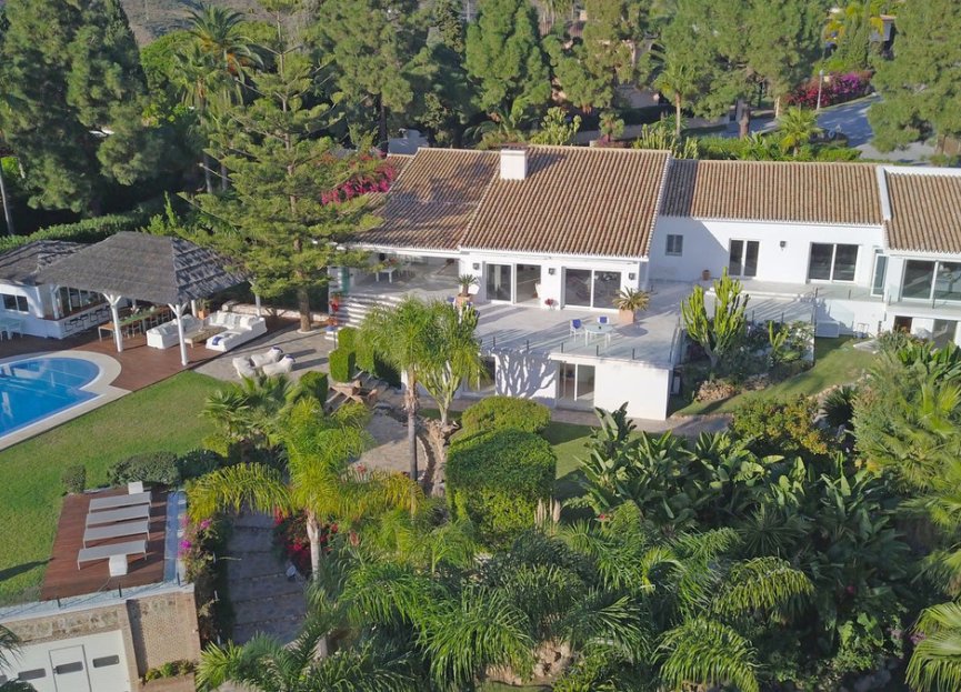 Reventa - House - Detached Villa - Marbella - Hacienda Las Chapas