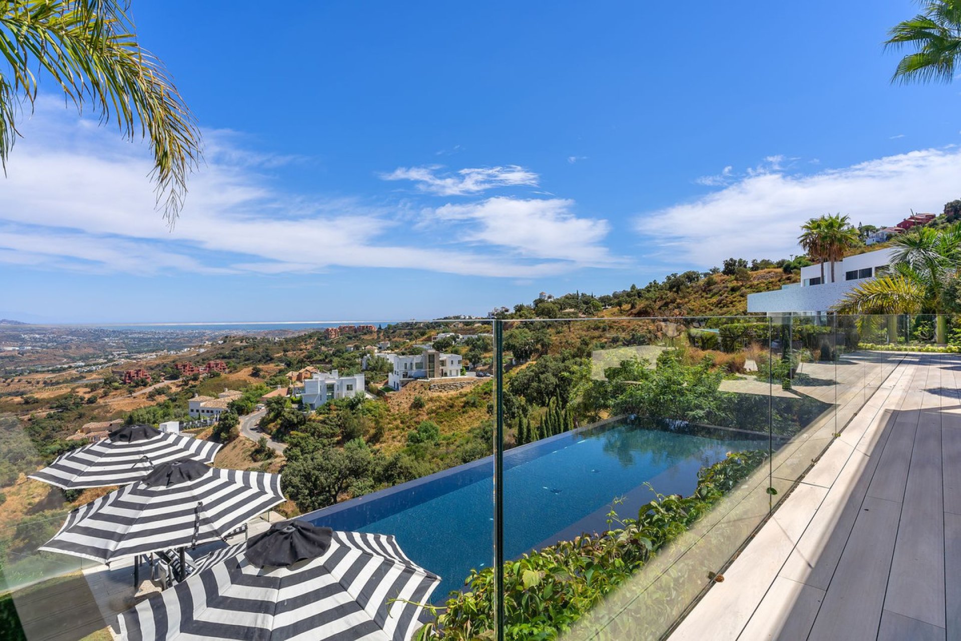 Reventa - House - Detached Villa - Marbella - La Mairena