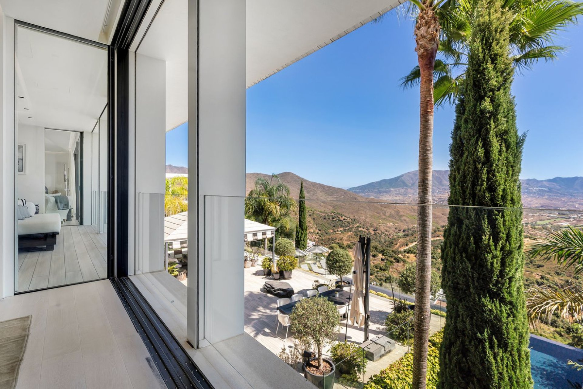 Reventa - House - Detached Villa - Marbella - La Mairena