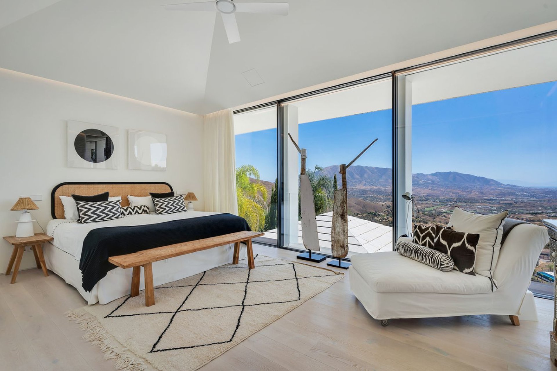 Reventa - House - Detached Villa - Marbella - La Mairena