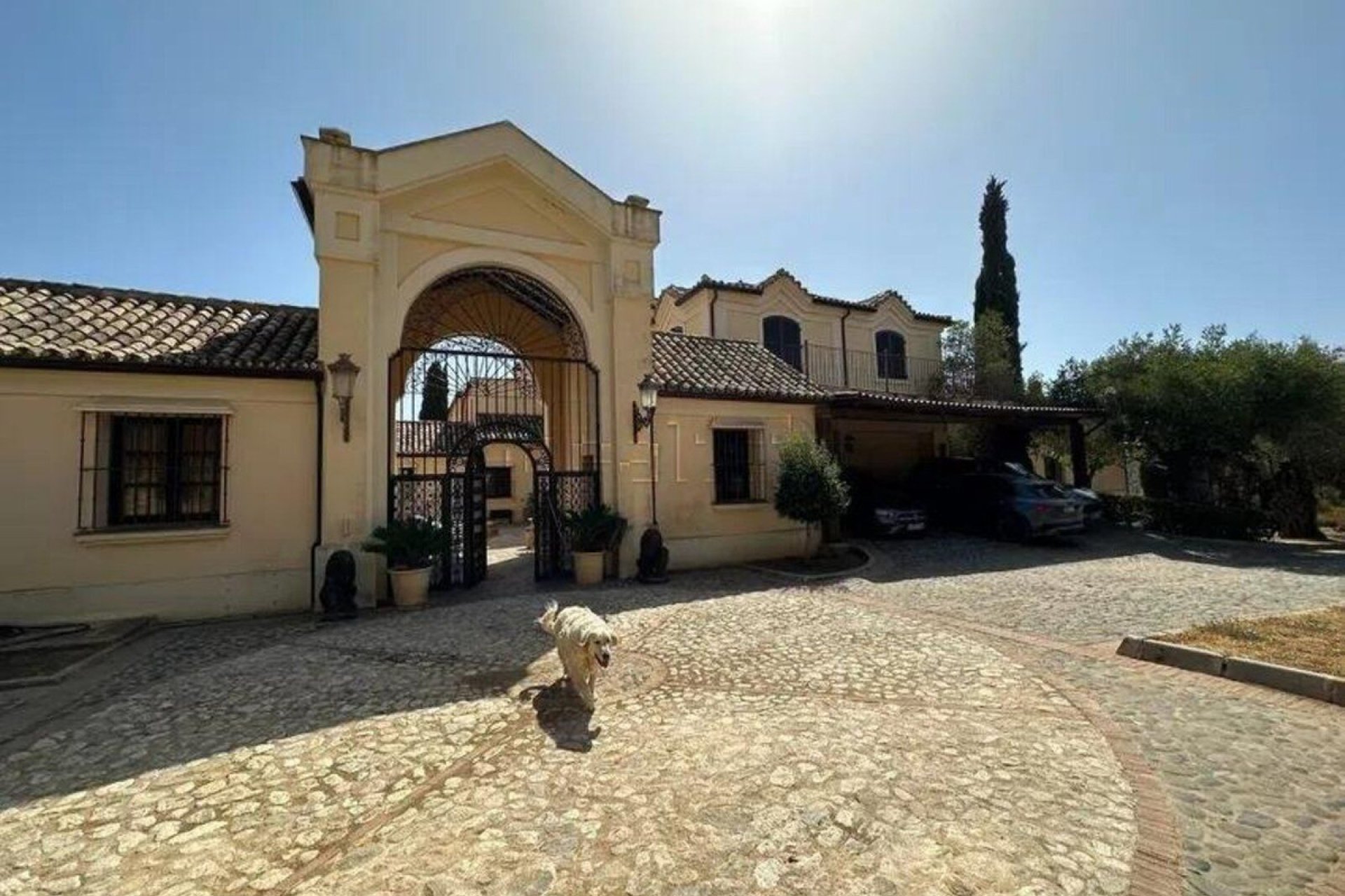 Reventa - House - Detached Villa - Marbella - La Mairena