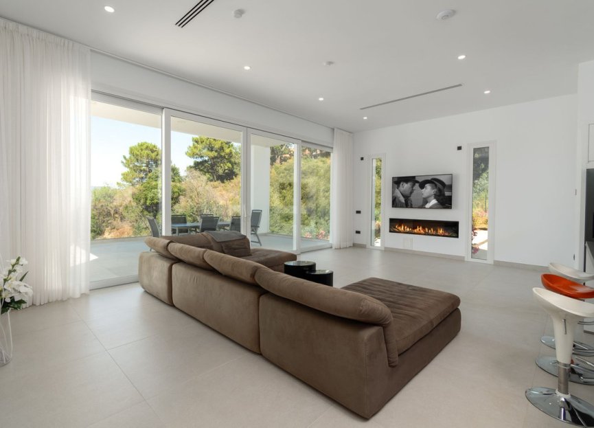 Reventa - House - Detached Villa - Marbella - La Mairena