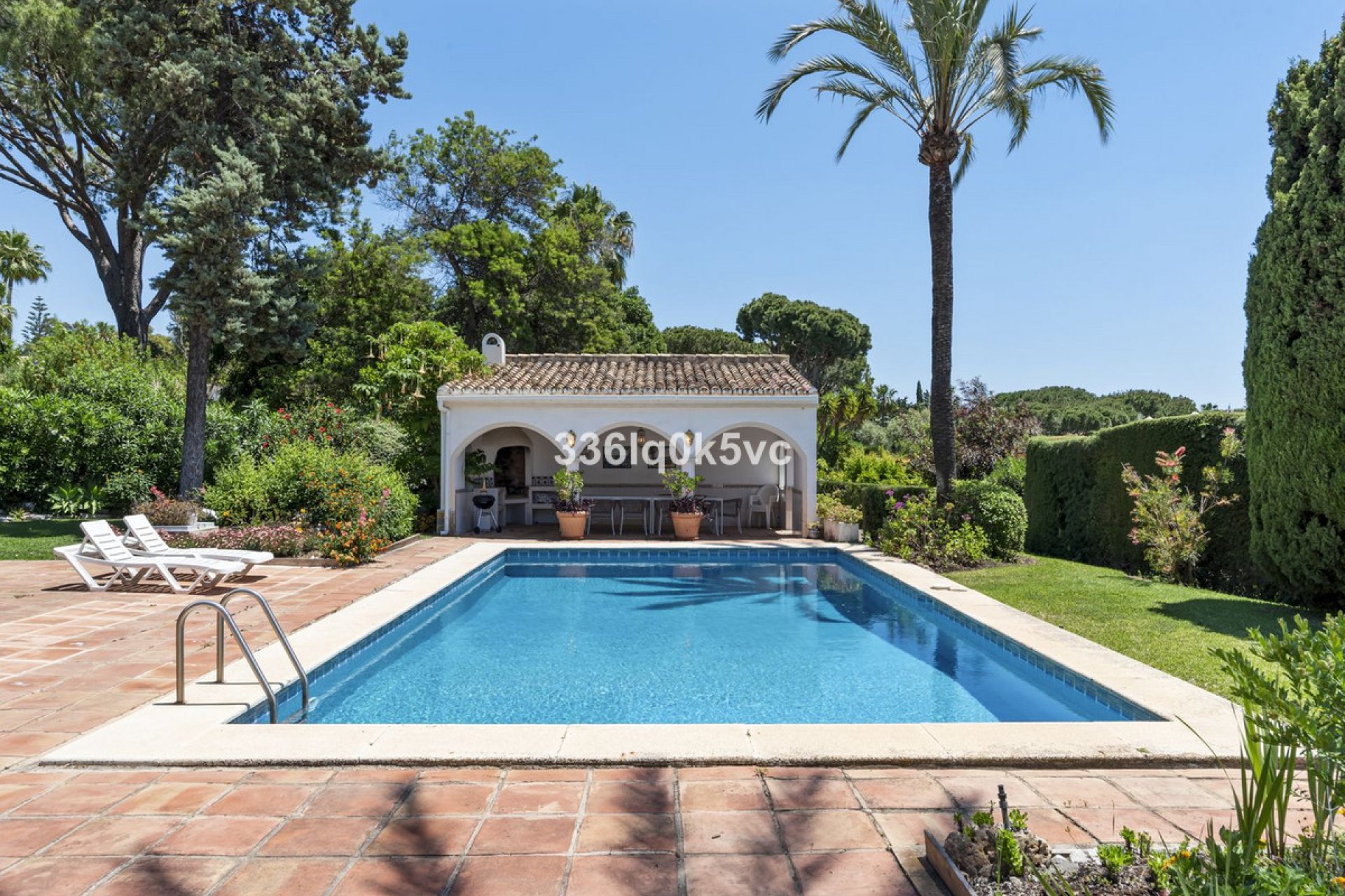 Reventa - House - Detached Villa - Marbella - Las Chapas