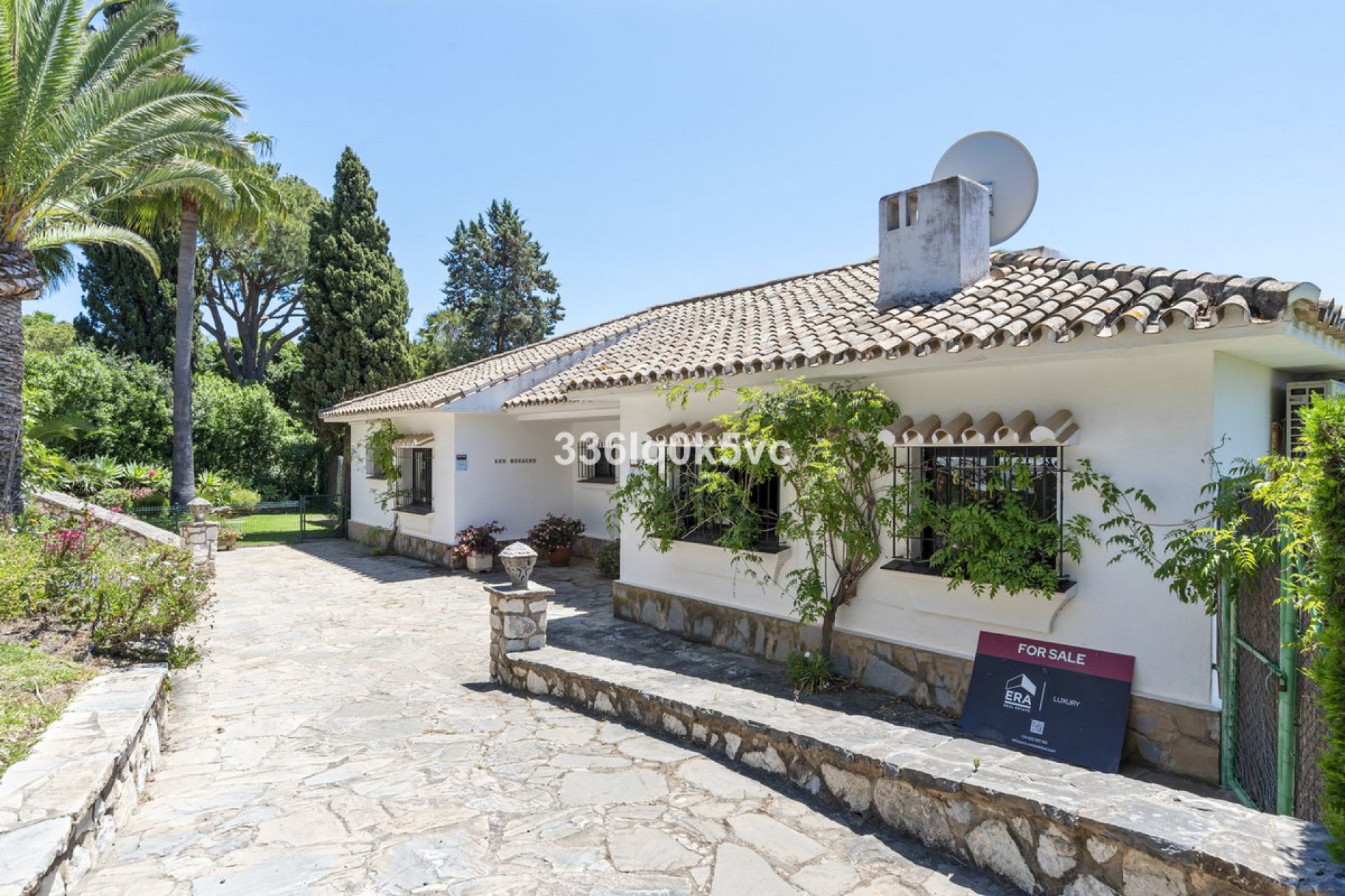 Reventa - House - Detached Villa - Marbella - Las Chapas