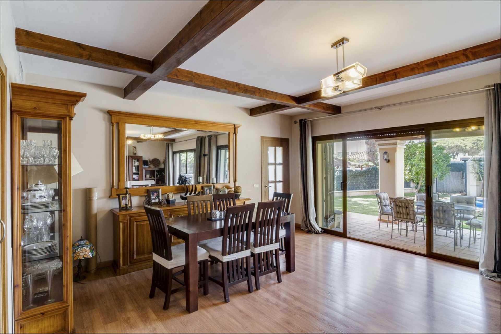 Reventa - House - Detached Villa - Marbella - Las Chapas