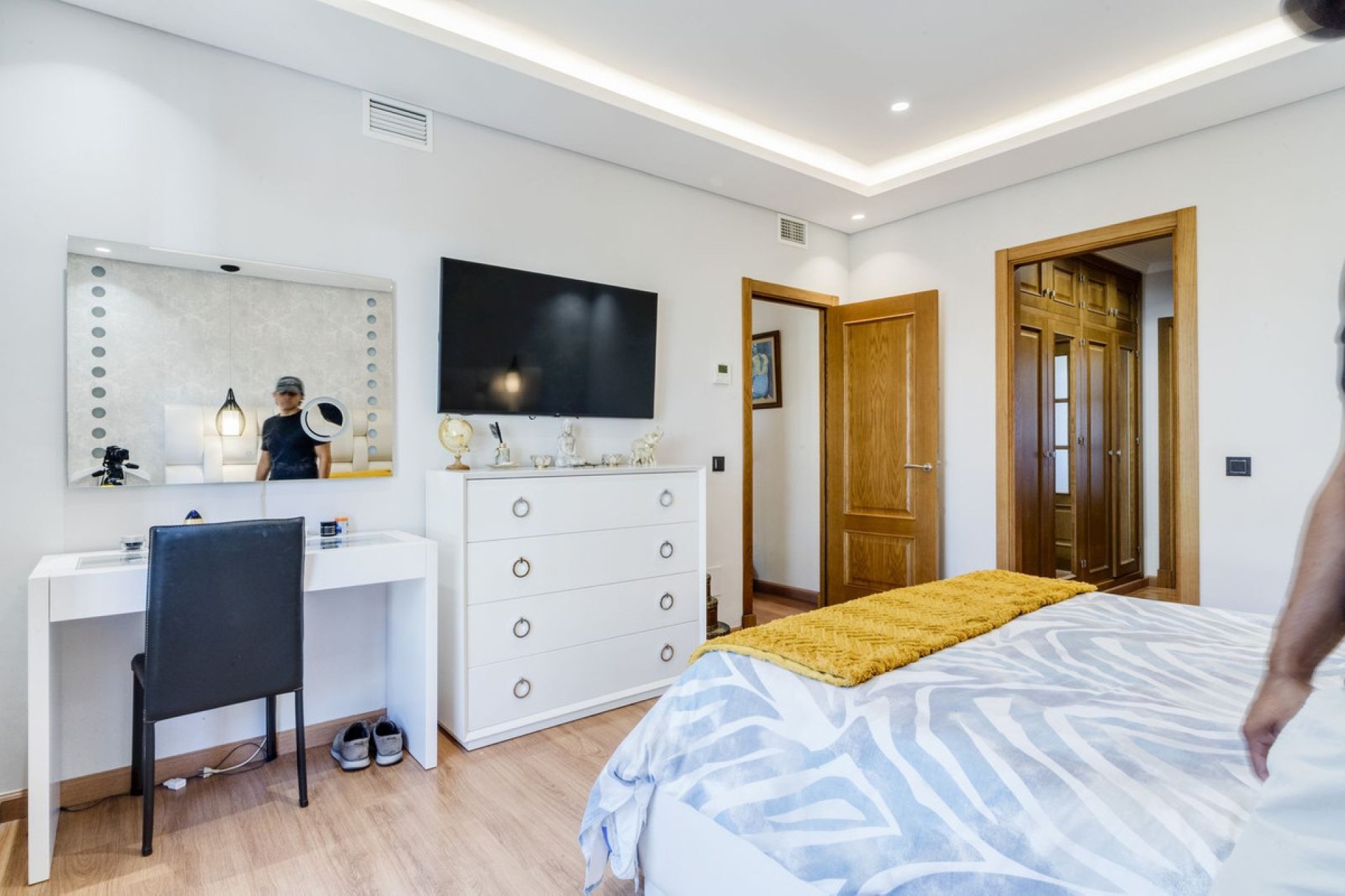 Reventa - House - Detached Villa - Marbella - Las Chapas