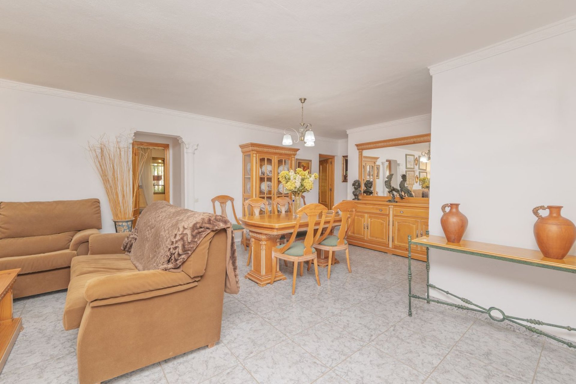 Reventa - House - Detached Villa - Marbella - Las Chapas