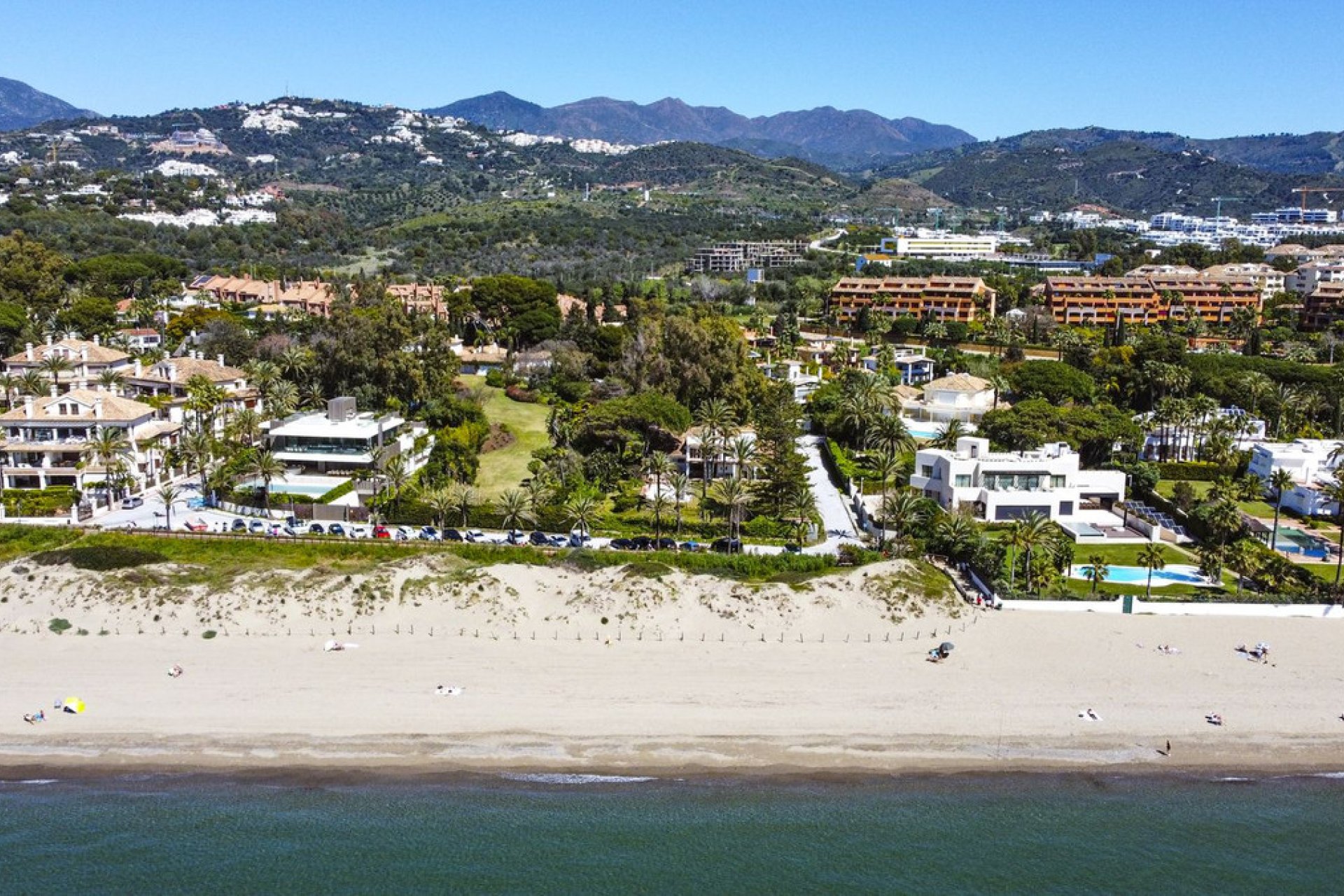 Reventa - House - Detached Villa - Marbella - Los Monteros