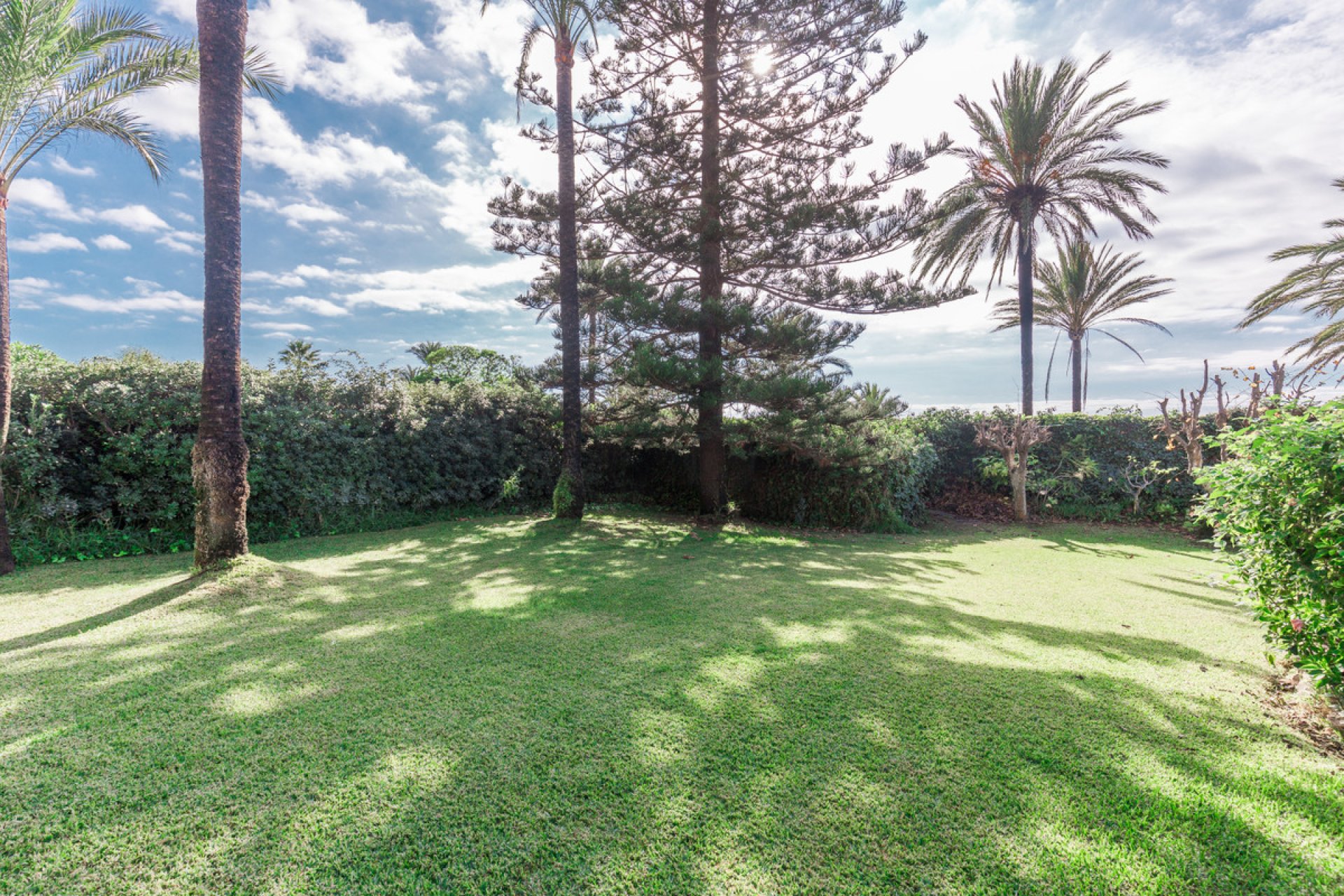 Reventa - House - Detached Villa - Marbella - Los Monteros